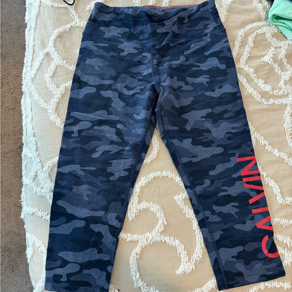 Calvin Klein 3/4 athletic pants